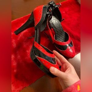 Ellie red and black heels